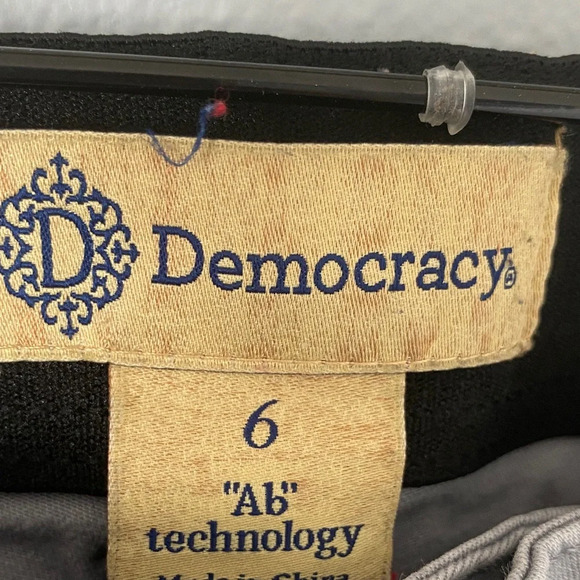 Democracy Light Gray Skinny Jeans - Picture 2 of 7